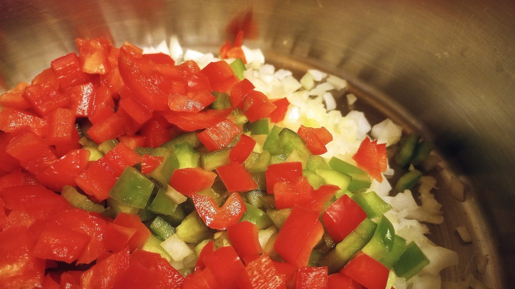 This image has an empty alt attribute; its file name is salsa.jpg