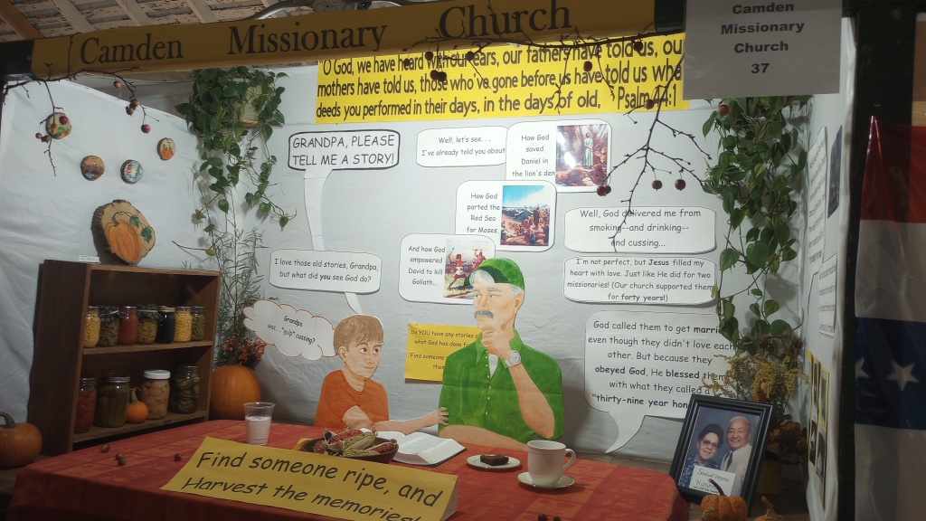 This image has an empty alt attribute; its file name is booth-1.jpg